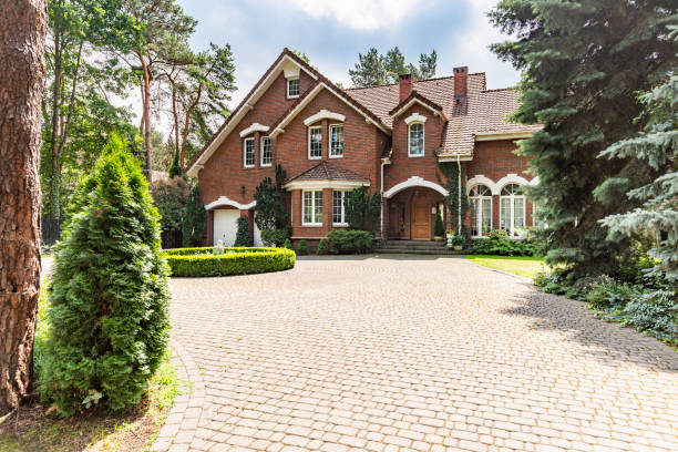 Best Affordable Driveway Paving  in Moody, AL